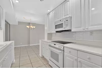 250 NE 20th Street #5220, Boca Raton, FL 33431 - Photo 5