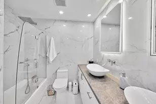 60 SW 13th St, Miami, FL 33130 - Photo 23