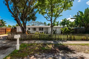 710 NE 58th Ct, Oakland Park, FL 33334 - Photo 1