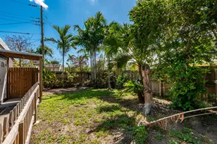 710 NE 58th Ct, Oakland Park, FL 33334 - Photo 25