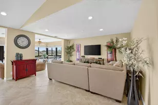 21 Eastgate Dr, Boynton Beach, FL 33436 - Photo 9