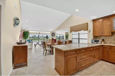 21 Eastgate Drive #D, Boynton Beach, FL 33436 - Photo 5