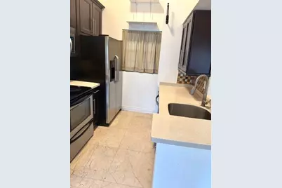 2810 N Oakland Forest Drive #304, Oakland Park, FL 33309 - Photo 7