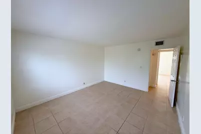 4100 NW 16th Avenue, Oakland Park, FL 33309 - Photo 3