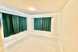 2810 NW 8th Ct, Fort Lauderdale, FL 33311 - Photo 11