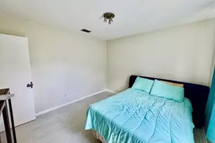 2810 NW 8th Ct, Fort Lauderdale, FL 33311 - Photo 7