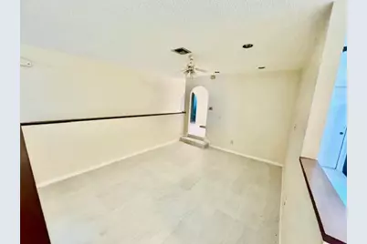 2810 NW 8th Court, Fort Lauderdale, FL 33311 - Photo 3