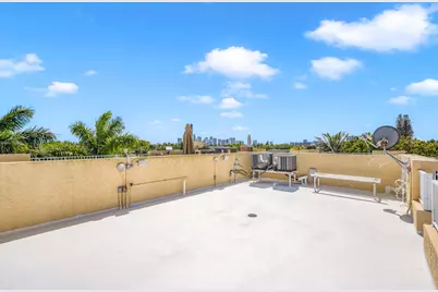 903 NE 17th Way #104, Fort Lauderdale, FL 33304 - Photo 27