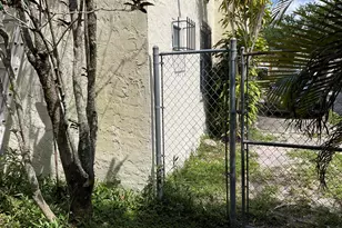 628 54th St, West Palm Beach, FL 33407 - Photo 31