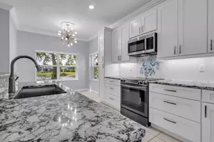 4732 SE Mizner Pl, Stuart, FL 34997 - Photo 9