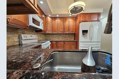 9245 Flynn Circle #8, Boca Raton, FL 33496 - Photo 15