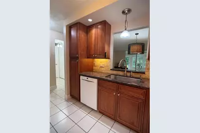 9245 Flynn Circle #8, Boca Raton, FL 33496 - Photo 13