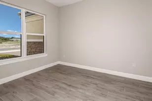 13777 SW Shinnecock Dr, Port Saint Lucie, FL 34987 - Photo 9