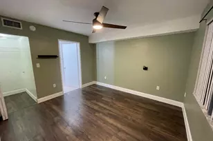 1350 NW 24th Ave, Miami, FL 33125 - Photo 17