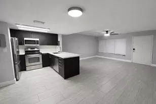 1350 NW 24th Ave, Miami, FL 33125 - Photo 7