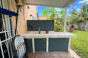 1350 NW 24th Ave, Miami, FL 33125 - Photo 7