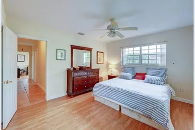 1811 NE 43rd Street, Oakland Park, FL 33308 - Photo 9