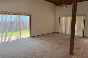 5014 Palm Dr, Fort Pierce, FL 34982 - Photo 7