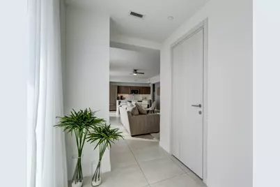 401 N Birch Road #Th3, Fort Lauderdale, FL 33304 - Photo 3