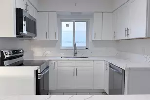 231 NE 16th Ave, Pompano Beach, FL 33060 - Photo 3