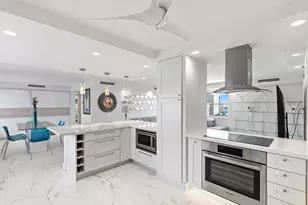 121 Golden Isles Dr, Hallandale Beach, FL 33009 - Photo 33