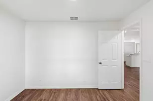 375 SW Saginaw Ave, Port Saint Lucie, FL 34953 - Photo 23