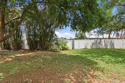 375 SW Saginaw Avenue, Port Saint Lucie, FL 34953 - Photo 37