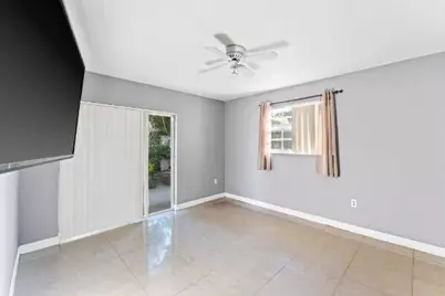 7820 Orleans Street, Miramar, FL 33023 - Photo 5