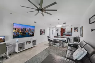 1610 Presidential Way, West Palm Beach, FL 33401 - Photo 3
