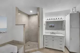 1610 Presidential Way, West Palm Beach, FL 33401 - Photo 13