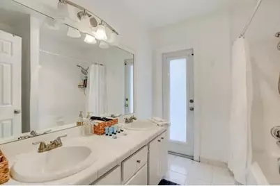 3170 NW 68th Court, Fort Lauderdale, FL 33309 - Photo 25
