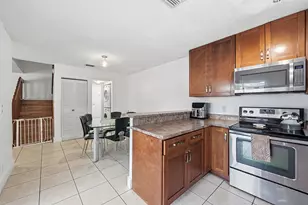 2498 NW 99th Ave, Coral Springs, FL 33065 - Photo 19