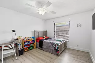 2498 NW 99th Ave, Coral Springs, FL 33065 - Photo 13