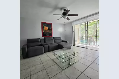 10501 W Broward Boulevard #302, Plantation, FL 33324 - Photo 19