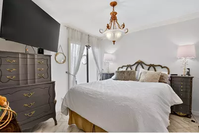 9708 Erica Court, Boca Raton, FL 33496 - Photo 7