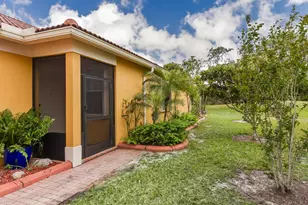 833 NW Rutherford Ct NW, Port Saint Lucie, FL 34983 - Photo 3