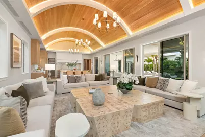 122 Bloomfield Drive, West Palm Beach, FL 33405 - Photo 5