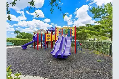 1513 NW Cataluna Circle, Port Saint Lucie, FL 34986 - Photo 13