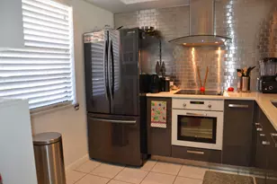 126 S Cypress Rd, Pompano Beach, FL 33060 - Photo 7