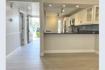 15 Royal Palm Way #107, Boca Raton, FL 33432 - Photo 3