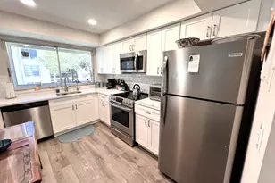 5580 W Tamberlane Circle, Palm Beach Gardens, FL 33418 - Photo 9