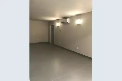 142 SW 8th Avenue #Apt D, Delray Beach, FL 33444 - Photo 5