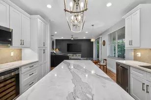 552 Penta Ct, Weston, FL 33327 - Photo 39