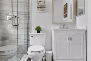 552 Penta Ct, Weston, FL 33327 - Photo 85