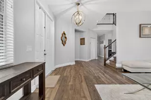 552 Penta Ct, Weston, FL 33327 - Photo 5