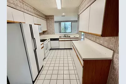 308 NW 97th Avenue, Plantation, FL 33324 - Photo 9