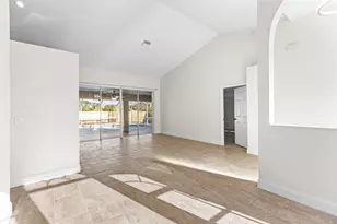 2141 SW Bayshore Blvd, Port Saint Lucie, FL 34984 - Photo 7