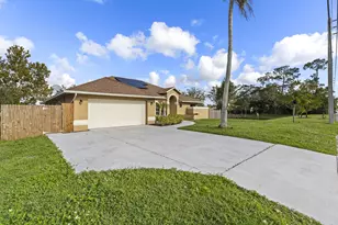 2141 SW Bayshore Blvd, Port Saint Lucie, FL 34984 - Photo 39