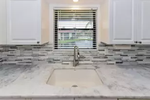 390 SW South River Dr, Stuart, FL 34997 - Photo 25