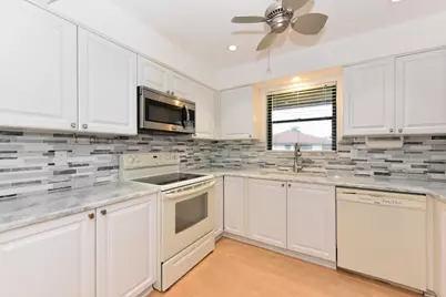 390 SW South River Drive #202, Stuart, FL 34997 - Photo 21